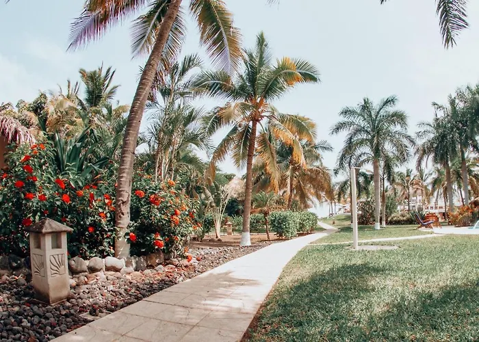 Dos Mundos Pacific Resort